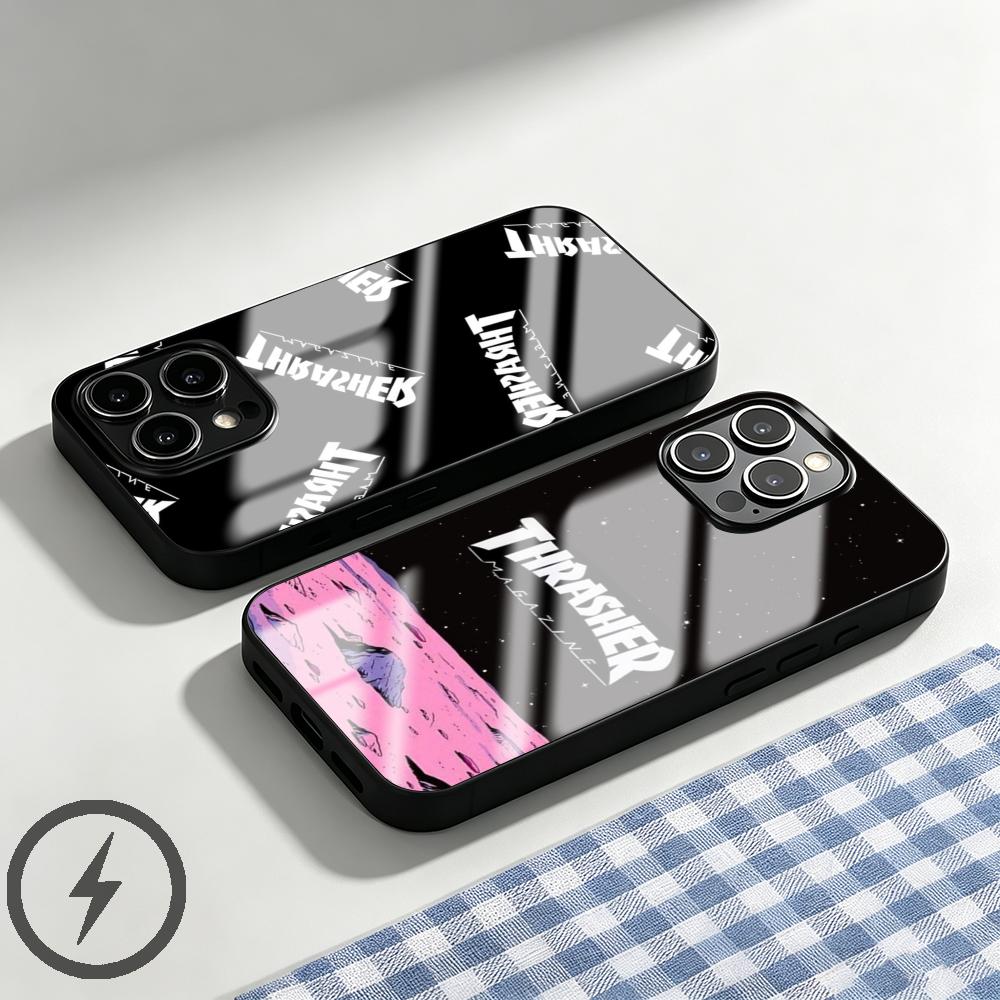 Screen Protectors - เคสโทรศัพท์ยี่ห้อ THRASHER สำหรับ iPhone 17 16
